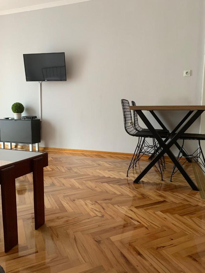 Comfy Studio - 1 Minute Walk To Delta Planet Ni Dış mekan fotoğraf