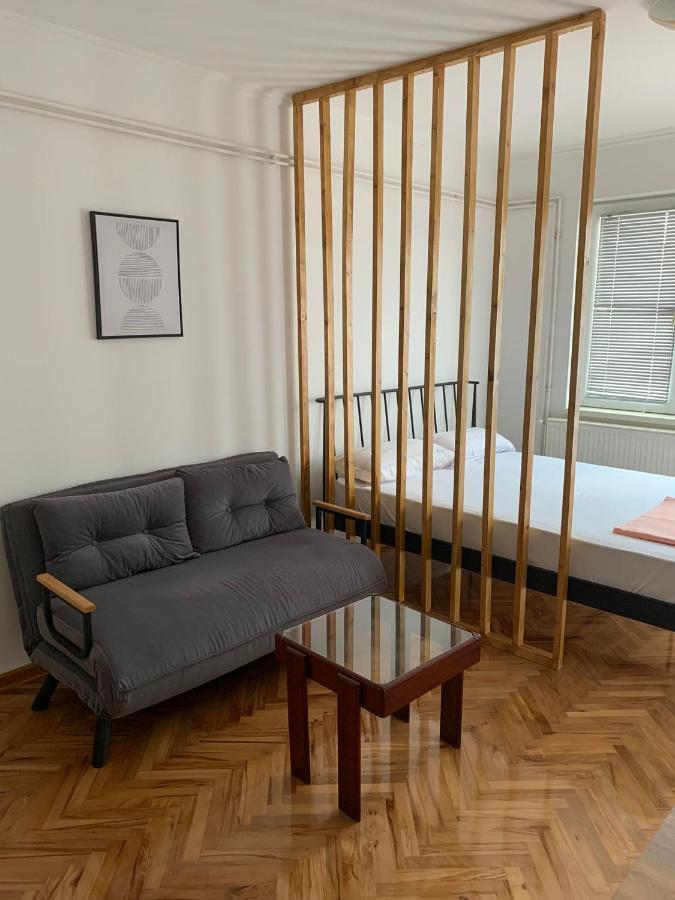 Comfy Studio - 1 Minute Walk To Delta Planet Ni Dış mekan fotoğraf